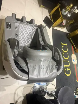 Massaging Chair