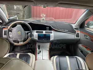 Toyota Avalon XLS 2005 Gray