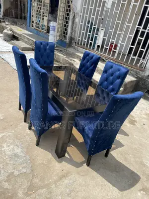 Quality Set of 6 Seater Dining Chairs With Glass Top
