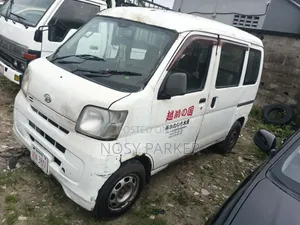 Daihatsu Hijet 2005 White