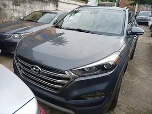 Hyundai Tucson Limited AWD 2016 Gray