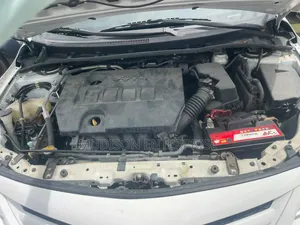 Toyota Corolla 2013 White