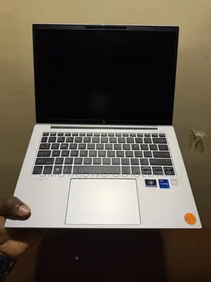 Laptop HP EliteBook 840 G9 16GB Intel Core i7 SSD 256GB