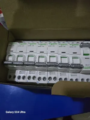 Schneider Circuit Breaker MCB Acti9 Pro 230V 1P+N 16A | A9DPNAC16