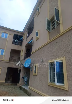 2bdrm Block of Flats in Fo1, Kubwa for rent
