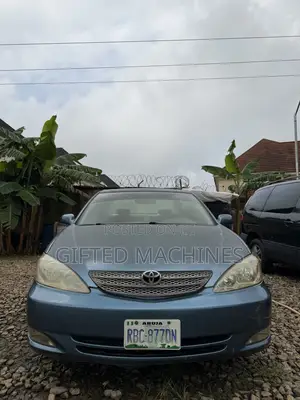 Toyota Camry XLE 4dr Sedan (2.4L 4cyl 4A) 2004 Blue