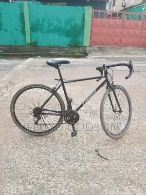 Bicycle - Black Road Bike – Lightweight | Multi-Speed