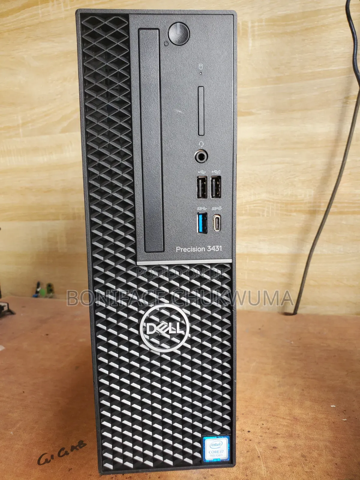 Desktop Computer Dell 8GB Intel Core i7 SSD 256GB
