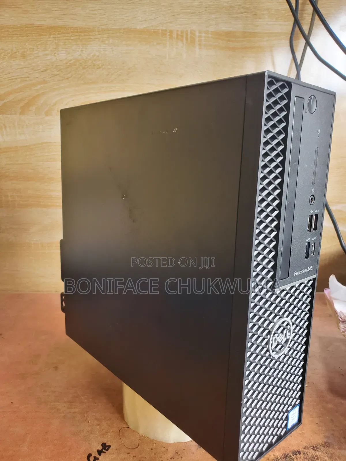Desktop Computer Dell 8GB Intel Core i7 SSD 256GB