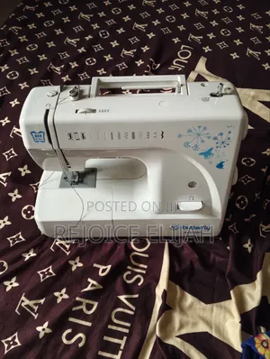 Portable Butterfly Electric Sewing Machine