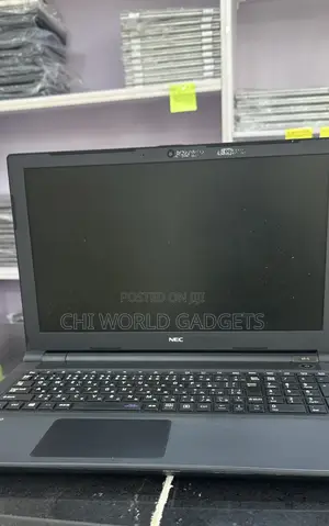 Laptop NEC 8GB Intel Core i5 HDD 500GB