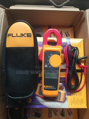 Fluke Clamp Meter (323)