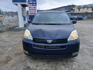 Toyota Sienna XLE AWD 2006 Blue