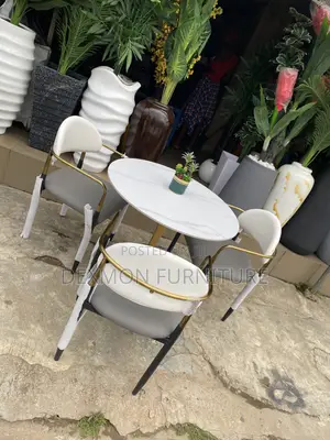 Morden Luxury Dinning Set
