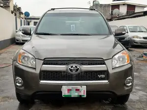 Toyota RAV4 2011 Gray