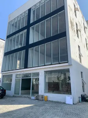 Newly Built 4-Storey Commercial Building in Lekki Phase 1