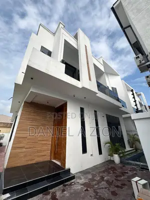 4bdrm Townhouse/Terrace in Chevron for sale