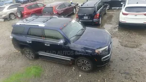 Toyota 4-Runner 2017