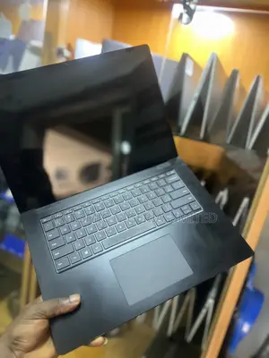 Laptop Microsoft Surface Laptop 5 16GB Intel Core i7 SSD 512GB