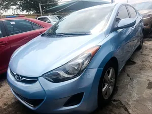 Hyundai Elantra 2012 Blue