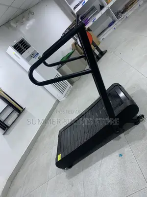 New Curve Manual Treadmill