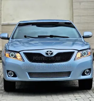 Toyota Camry 2010 Blue
