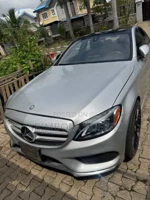 Mercedes-Benz C300 2015 Silver