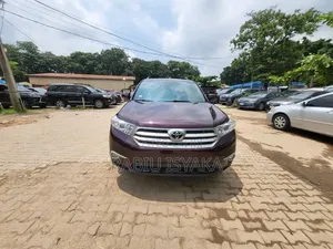 Toyota Highlander 2012 Brown