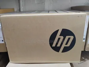 New Laptop HP EliteBook 840 G11 8GB Intel Pentium SSD 512GB