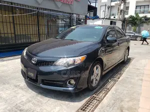 Toyota Camry 2014 Blue