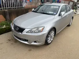 Lexus IS 2010 Silver