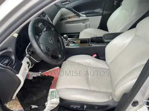 Lexus IS 2010 Silver