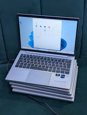 Laptop HP EliteBook 830 G9 16GB Intel Core i5 SSD 256GB