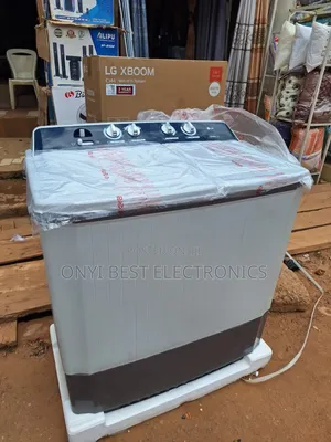 LG 13.5kg Semi-Automatic Twin-Tub Top-Load Washing Machine (P1401RON9T