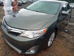 Toyota Camry 2012 Green