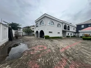 6bdrm Duplex in Chevron Lekki Lagos for sale