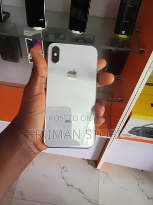Apple iPhone X 64 GB White