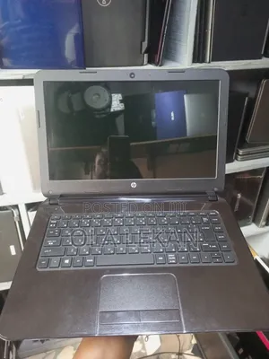 Laptop HP 14-dq1025cl 4GB AMD A4 HDD 500GB