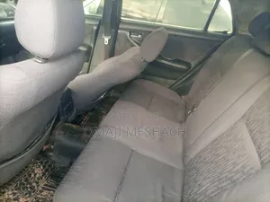 Toyota Corolla 2004 Silver