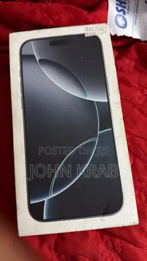 Apple iPhone 16 Pro Max 1 TB White