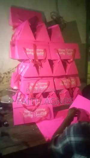 Triangle Gift Boxes