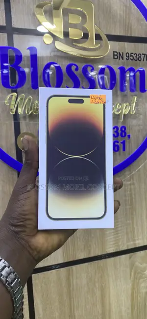 New Apple iPhone 14 Pro Max 128 GB Gold