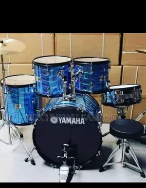 Yamaha 5 Set Drum Set