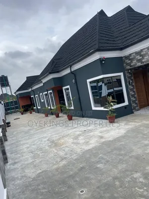 3bdrm Bungalow in Elebu, Oluyole for sale