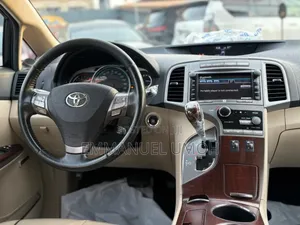 Toyota Venza 2012 Brown