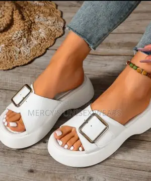 Women Light Weight Slippers With Upper Buckle and Thick Sole