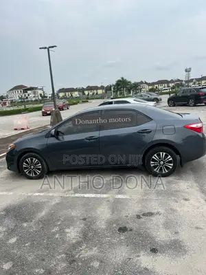 Toyota Corolla 2015 Gray