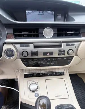 Lexus ES 350 FWD 2013 White
