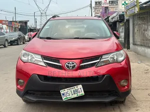Toyota RAV4 LE 4dr SUV AWD (2.5L 4cyl 6A) 2014 Red
