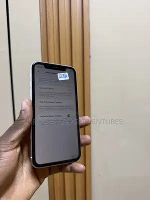 Apple iPhone 11 128 GB White
